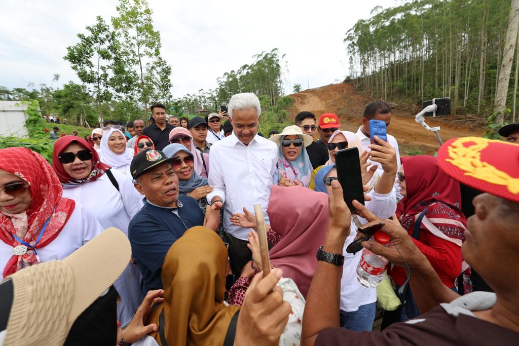 Kunjungi IKN, Capres Ganjar Pranowo Buktikan Komitmen Lanjutkan Mimpi Soekarno 