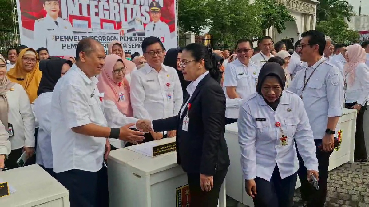 ASN Pemkot Semarang Teken Pakta Integritas di Hari Pertama Kerja, Wali Kota Minta Kerja Cepat dan Berdampak