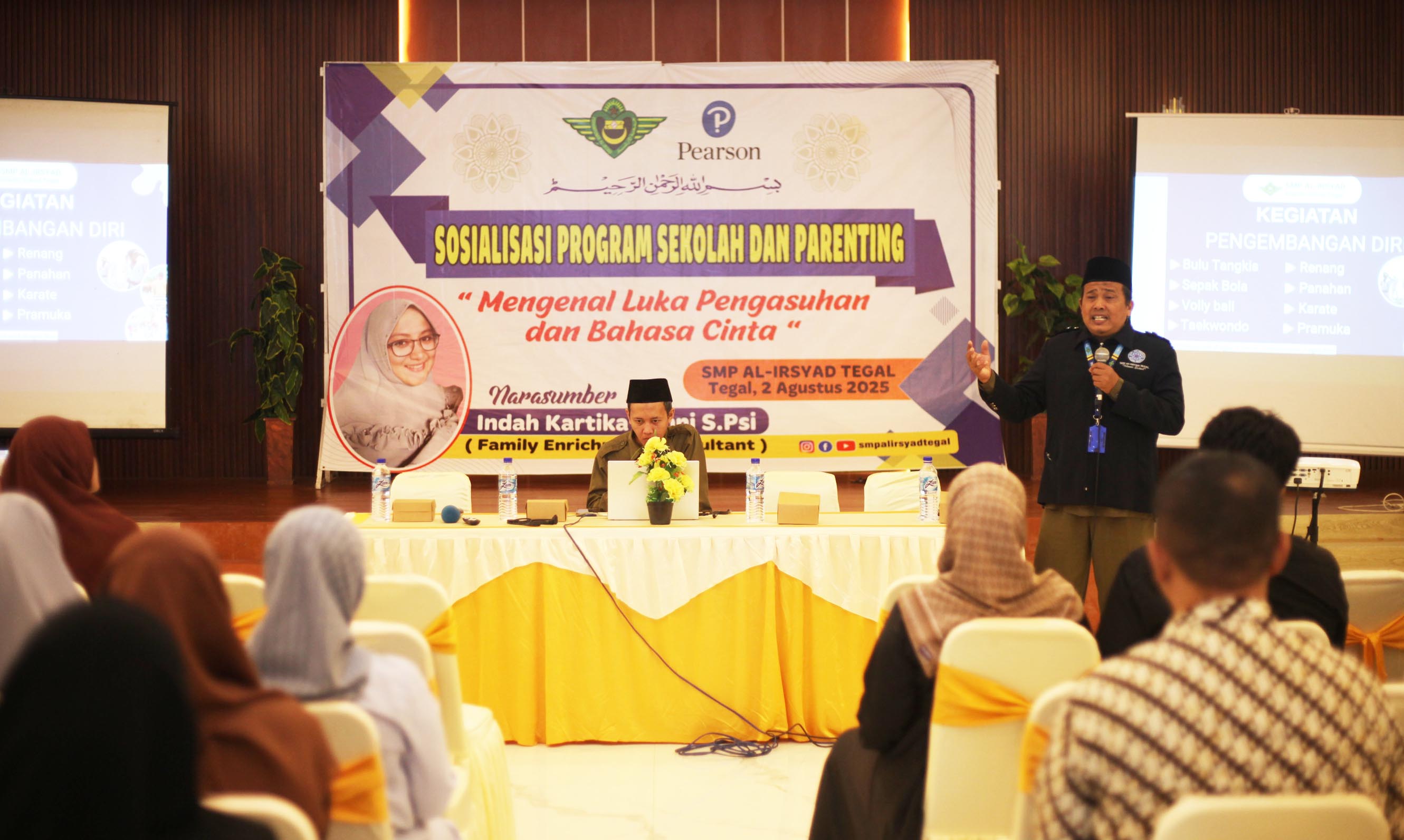 SMP Al Irsyad Kota Tegal Gelar Sosialisasi Program Sekolah dan Parenting
