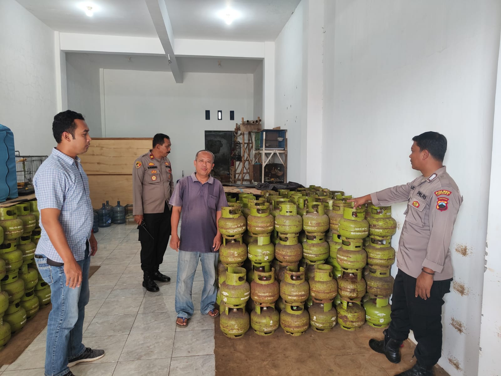 Cegah Penyimpangan, Polres Jepara Pantau Distribusi dan Ketersediaan Gas Melon   