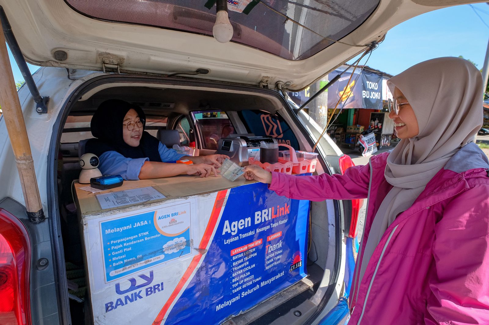 Tingkatkan Sharing Economy ke Masyarakat Lewat Agen BRILink, BRI Kurangi Jumlah Kantor