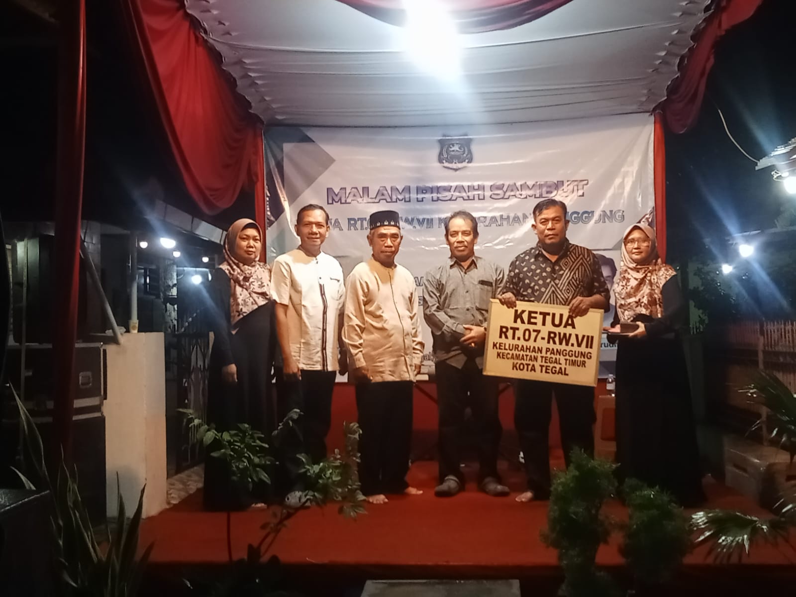 Pisah Sambut Ketua RT, Warga Panggung Tegal Galang Dana untuk Korban Bencana Aceh dan Sumatra