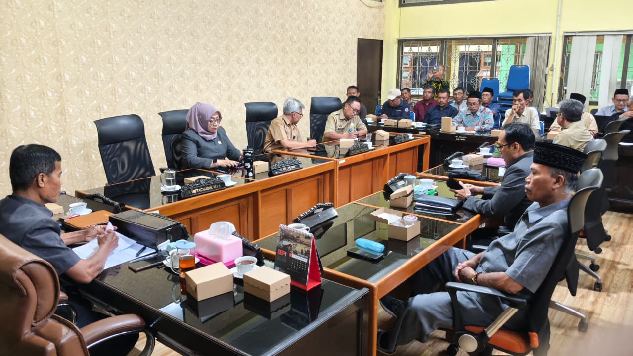 Delapan Persoalan Desa Brekat Dibawa ke DPRD Kabupaten Tegal
