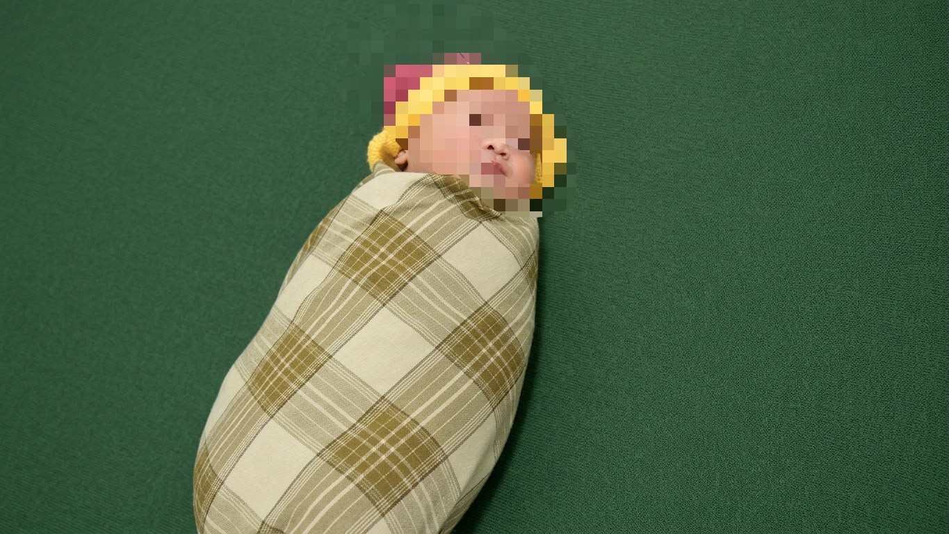 Geger Warga Wedarijaksa Pati Temukan Bayi Cantik di Teras Warung Kopi