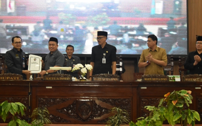 DPRD Sepakat dengan Pendapat Bupati Tegal Soal Raperda Arpus