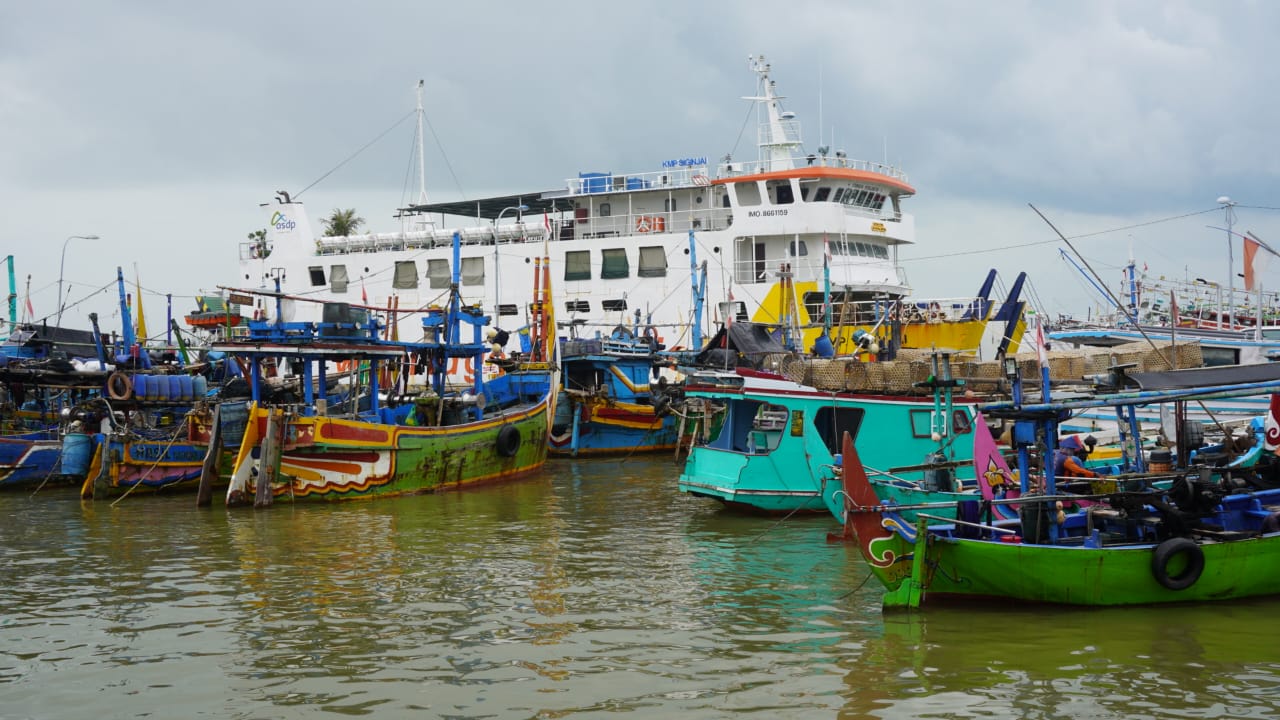 Renovasi Pelabuhan Kartini Dikebut, Penyeberangan Karimunjawa Tetap Berjalan Normal Jelang Nataru