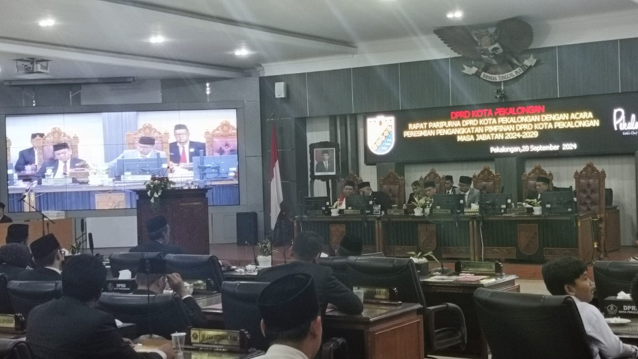 Minus PDI Perjuangan, Dua Pimpinan DPRD Kota Pekalongan Resmi Ditetapkan