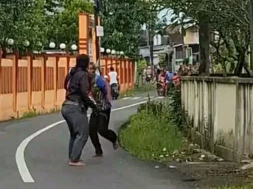 Angsuran Berujung Pertengkaran, Kisah Mantri Bank Titil Tagih Hutang Nasabah di Kudus