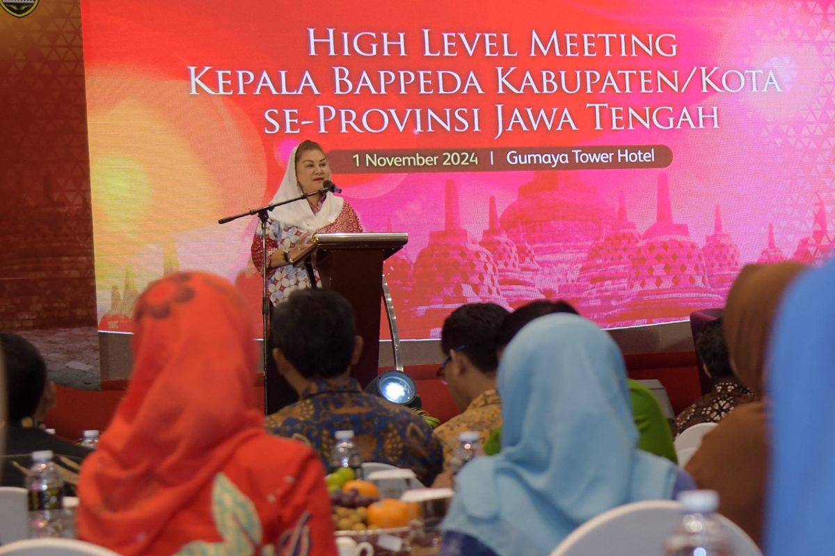 Jadi Tuan Rumah Rapat Koordinasi Bappeda Se-Jateng, Mba Ita Dorong Progam Makan Bergizi Gratis