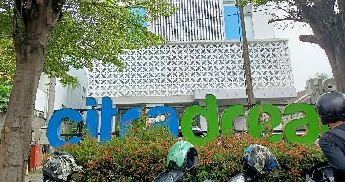 Wanita Ditemukan Kritis di Kamar Hotel Citradream Semarang, Diduga Korban Pembunuhan