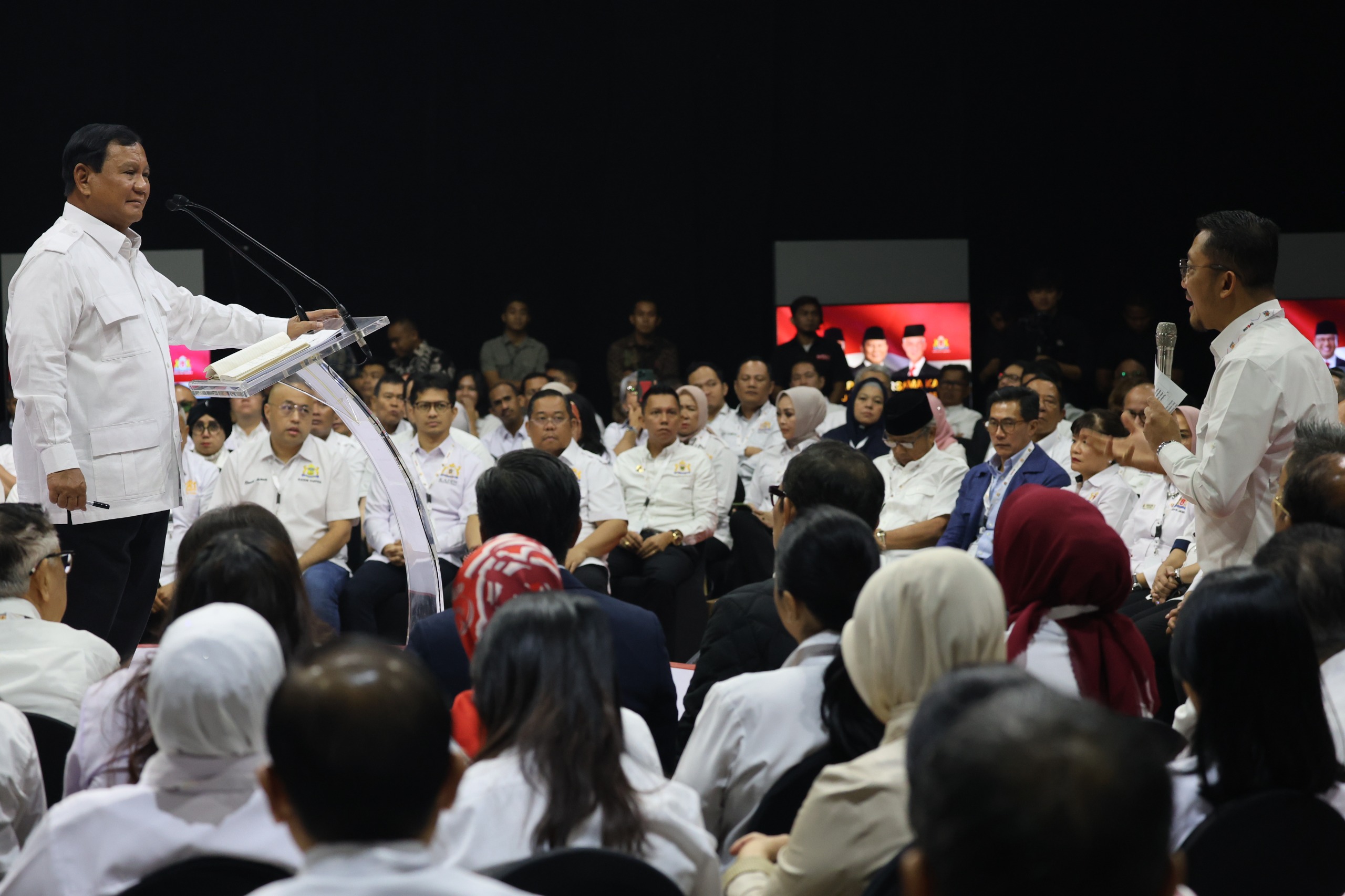 Keberhasilan Presiden Jokowi dalam Mengelola Ekonomi dan Perdamaian Diakui oleh Prabowo Subianto 