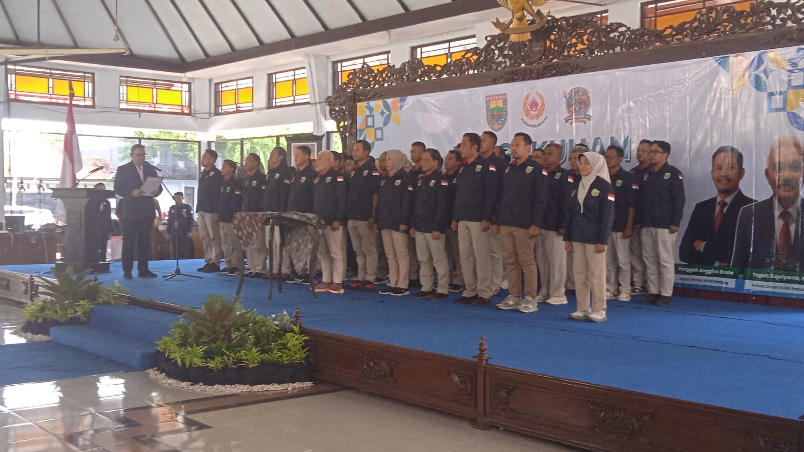 KONI Batang Resmi Dilantik, Target 10 Besar Porprov Jateng 2026 Digaspol