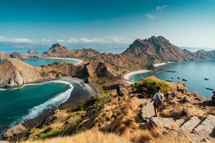 10 Rekomendasi Wisata di Lombok, Gunung Rinjani Salah Satunya!