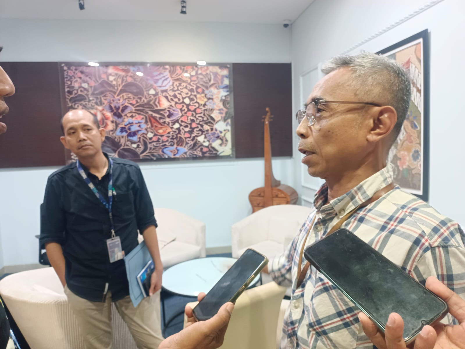 Nasabah Korban Kredit Ganda Datangi Kantor Cabang, Ini Jawaban BRI Batang