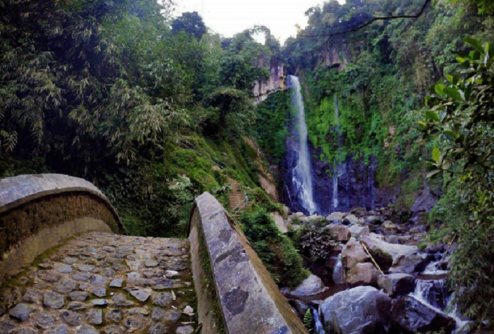 Curug Silawe: Menikmati Keindahan Air Terjun Budget 10 Ribu Rupiah