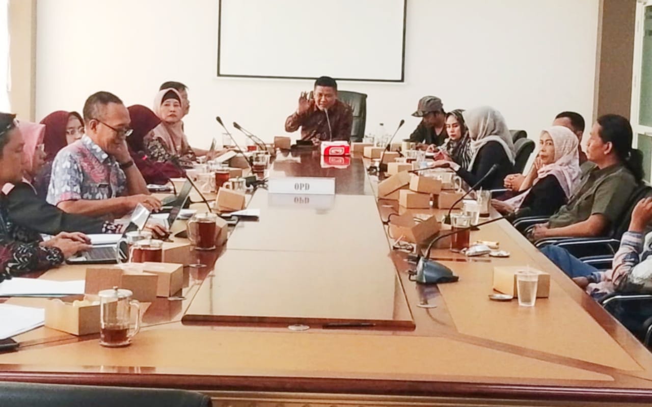 Komisi A DPRD Kabupaten Pemalang Rapat Kerja Bahas Kepegawaian