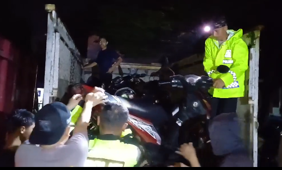 Terjaring Razia Balapan Liar, 69 Sepeda Motor Diangkut Satlantas Polres Semarang 