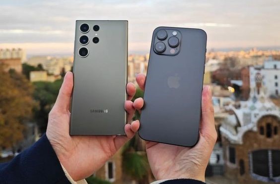 Samsung Galaxy S24 Ultra vs iPhone 15 Pro Max, Mana yang Lebih Bagus?