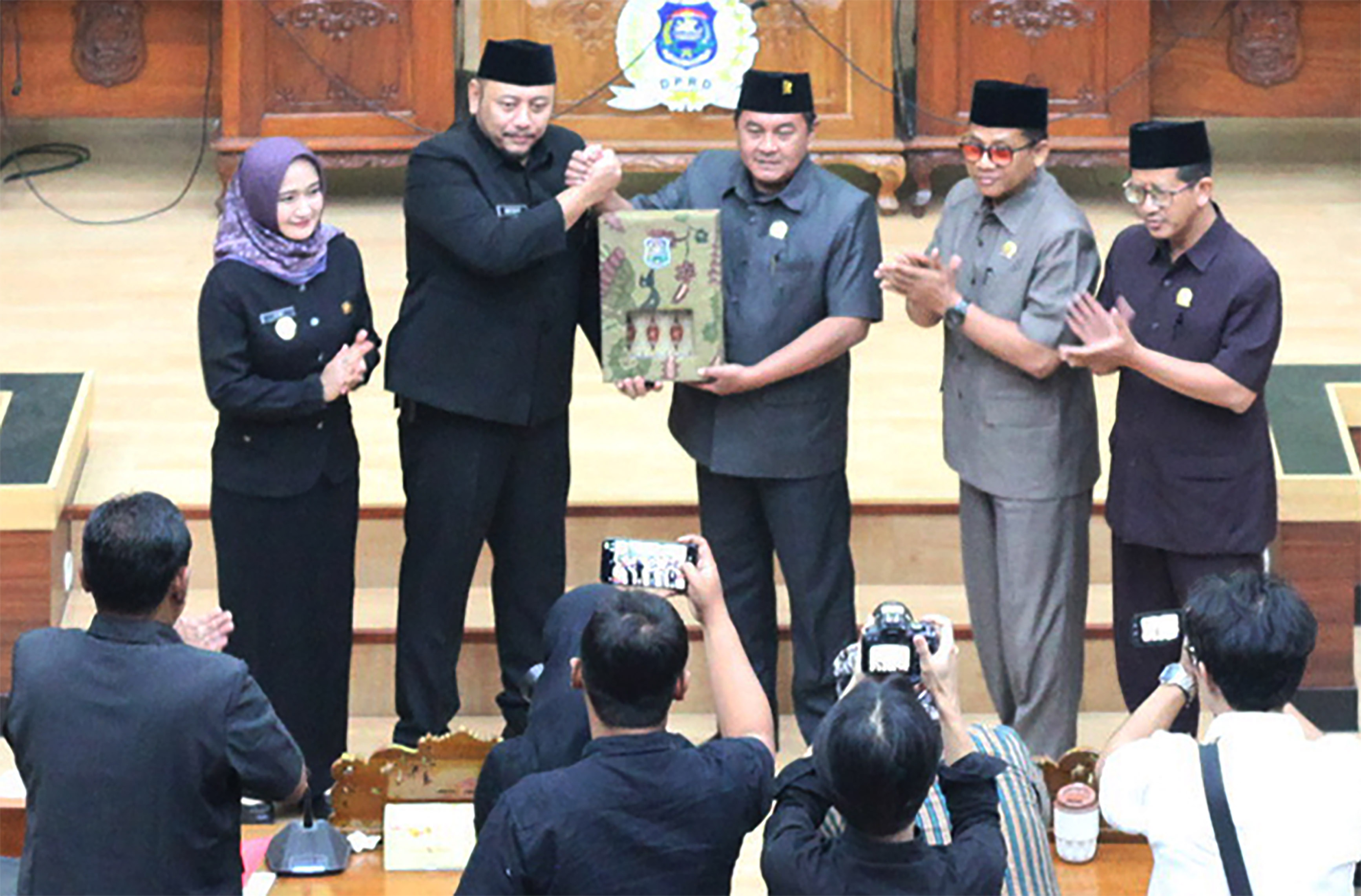 DPRD Kota Tegal Gelar Paripurna Penjelasan Tiga Raperda