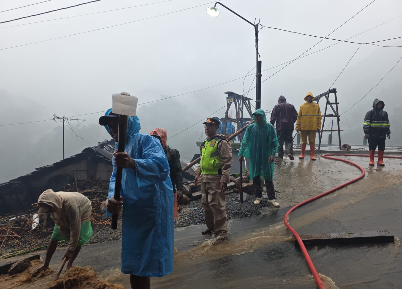 Wilayah Kudus Terancam Bencana, Tiga Rumah Warga Pegunungan Muria Tergerus Longsor
