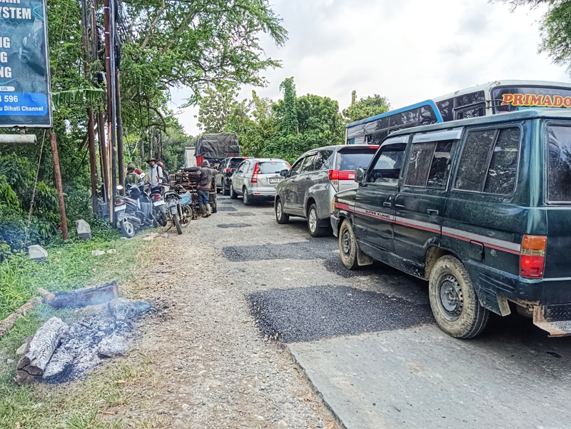 Akhirnya, BPJ Purwodadi Lakukan Perbaikan Jalan Rusak - Berlubang di Wirosari