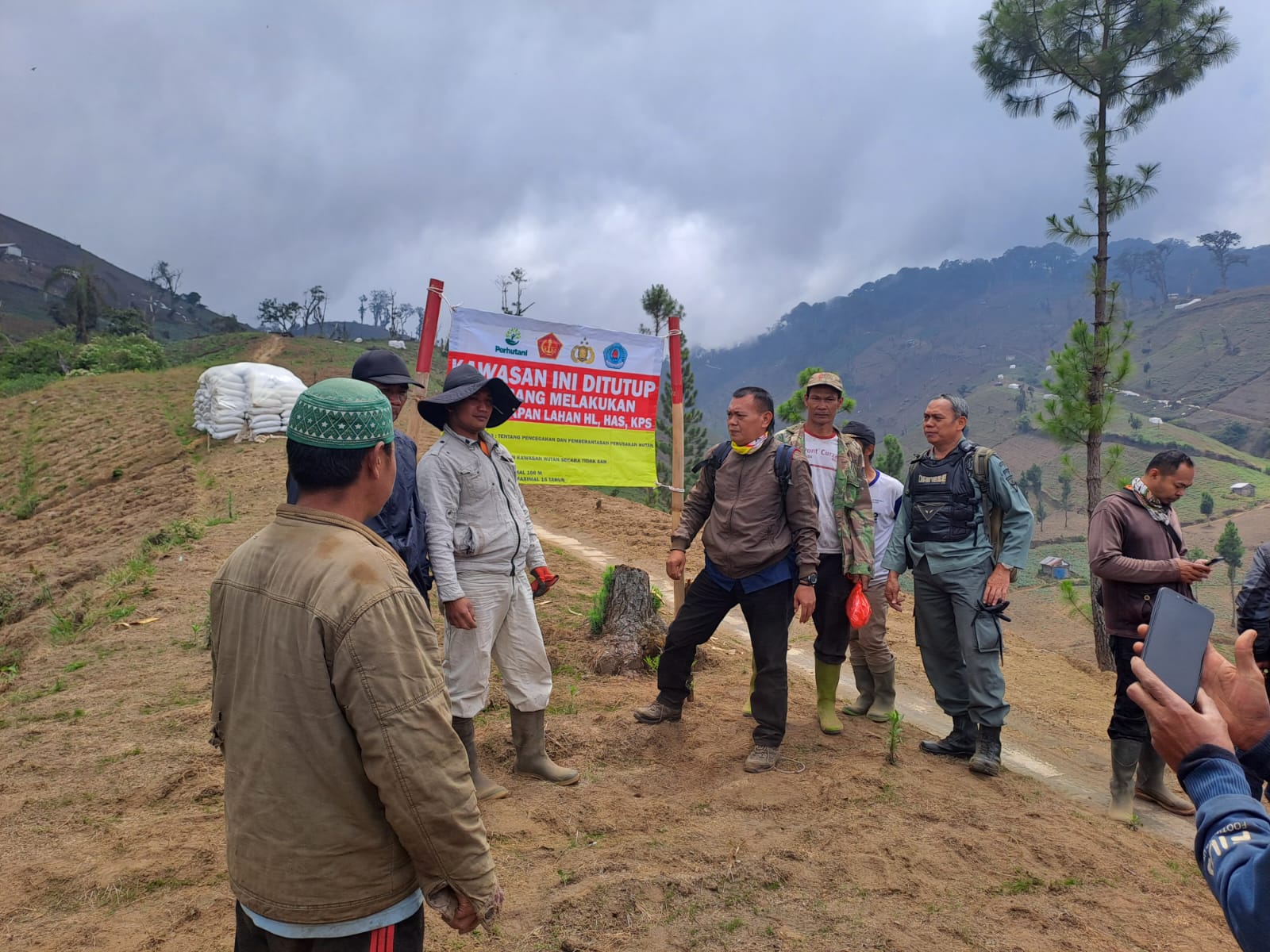 Puluhan Hektare Hutan Lindung di Kabupaten Tegal Rusak, Kok Bisa?