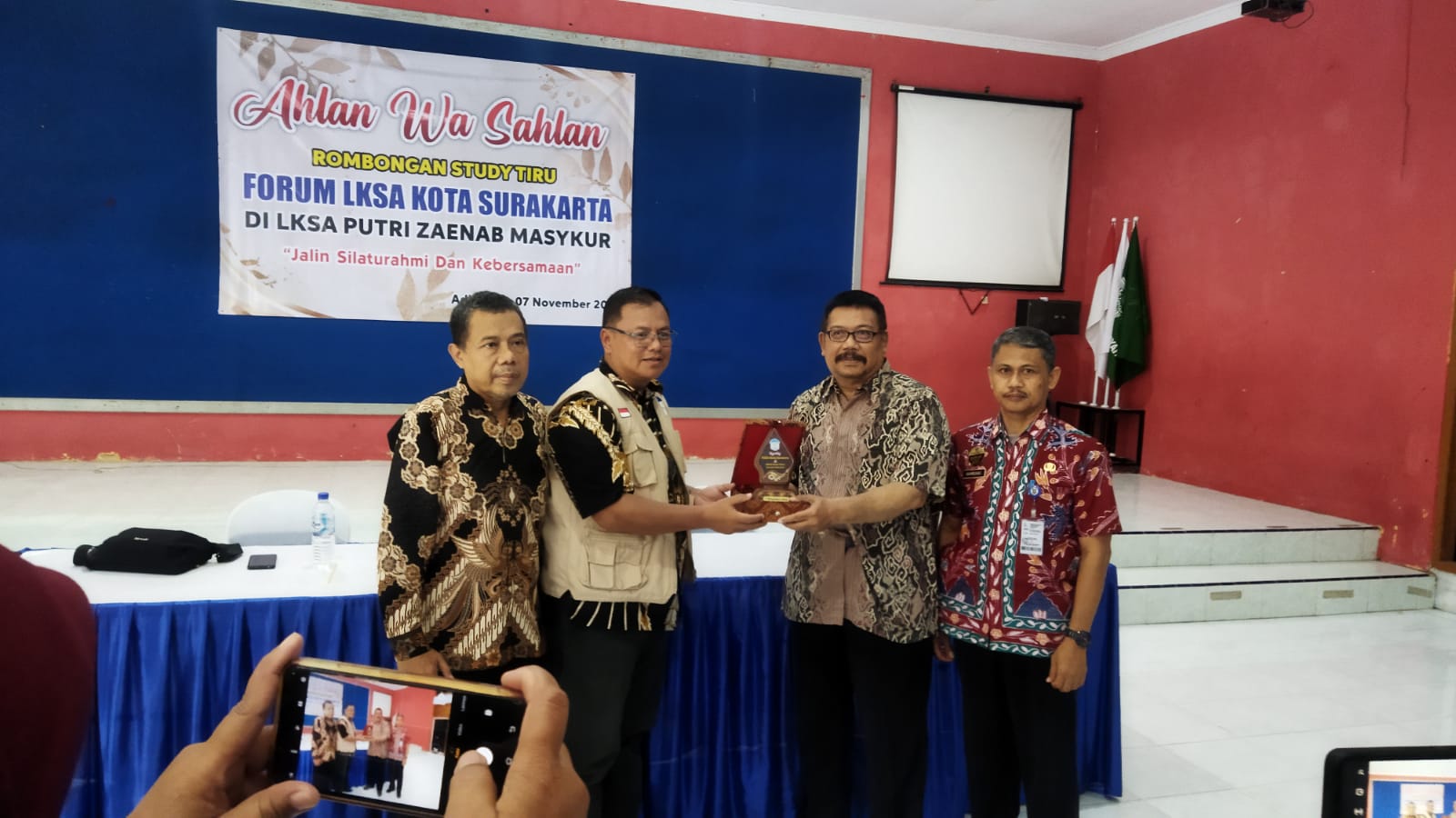 Dinsos Kabupaten Tegal Dampingi Kunjungan LKSA Surakarta