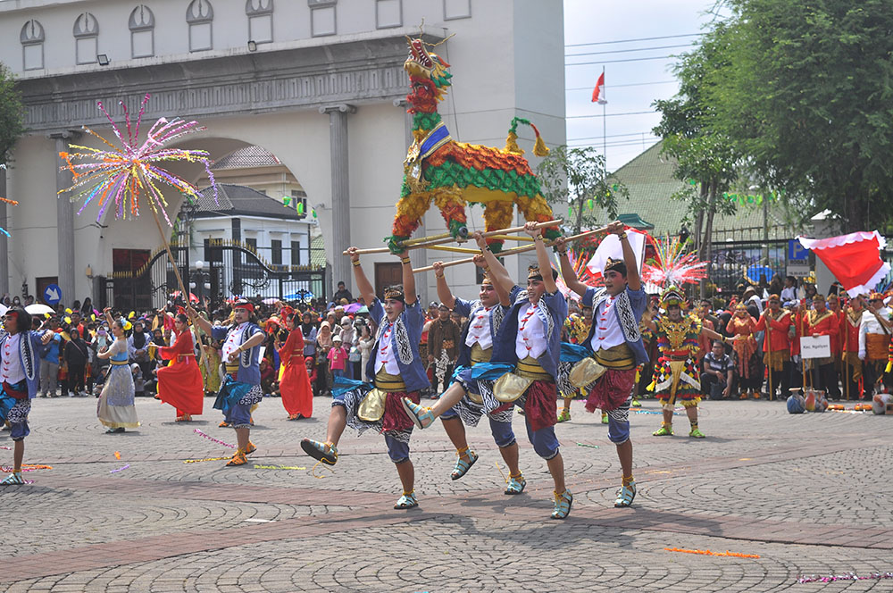 Tarian Trilogi Budaya Awali Pembukaan Kirab Budaya Dugderan Kota Semarang