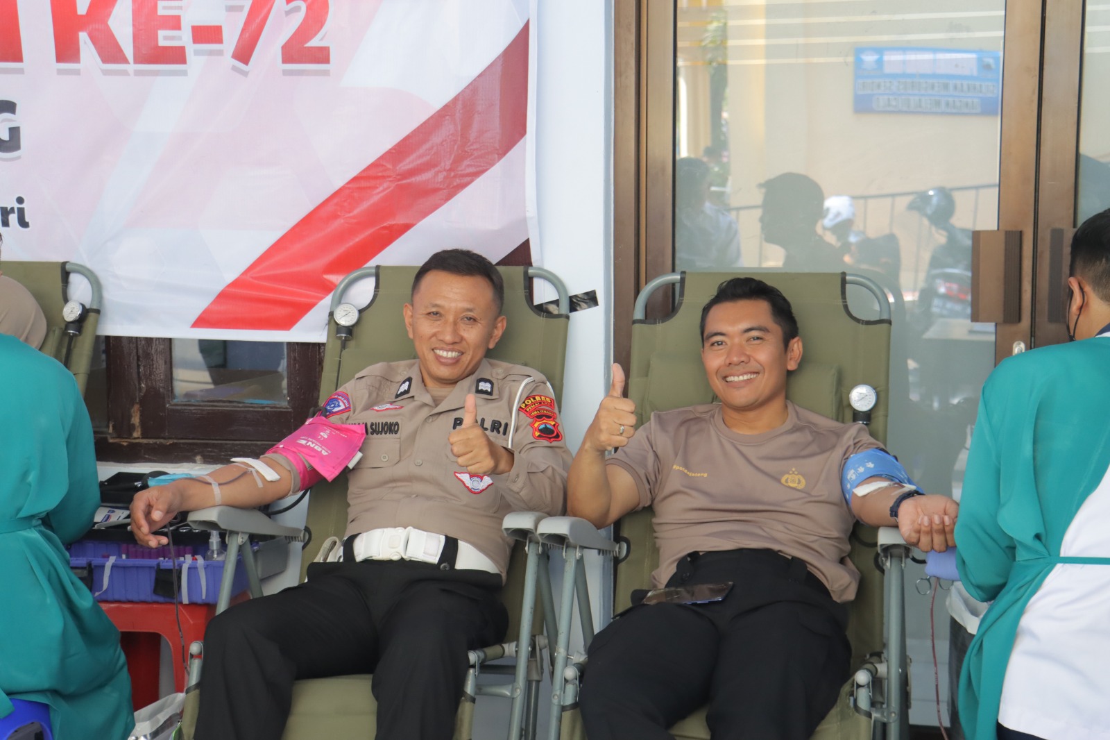 Meriahkan HUT ke-72 Humas Polri, Wartawan dan Pegiat Media Sosial Donor Darah