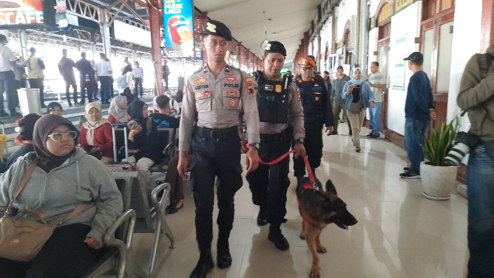 KAI Daop 4 Semarang Siapkan 393 Personel dan Unit K9 Jaga Perjalanan Mudik Lebaran 2026