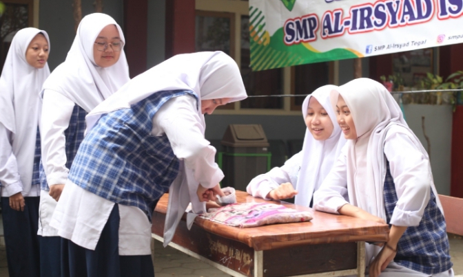 SMP Al Irsyad Kota Tegal Selenggarakan Pemilihan Ketua OSIS 