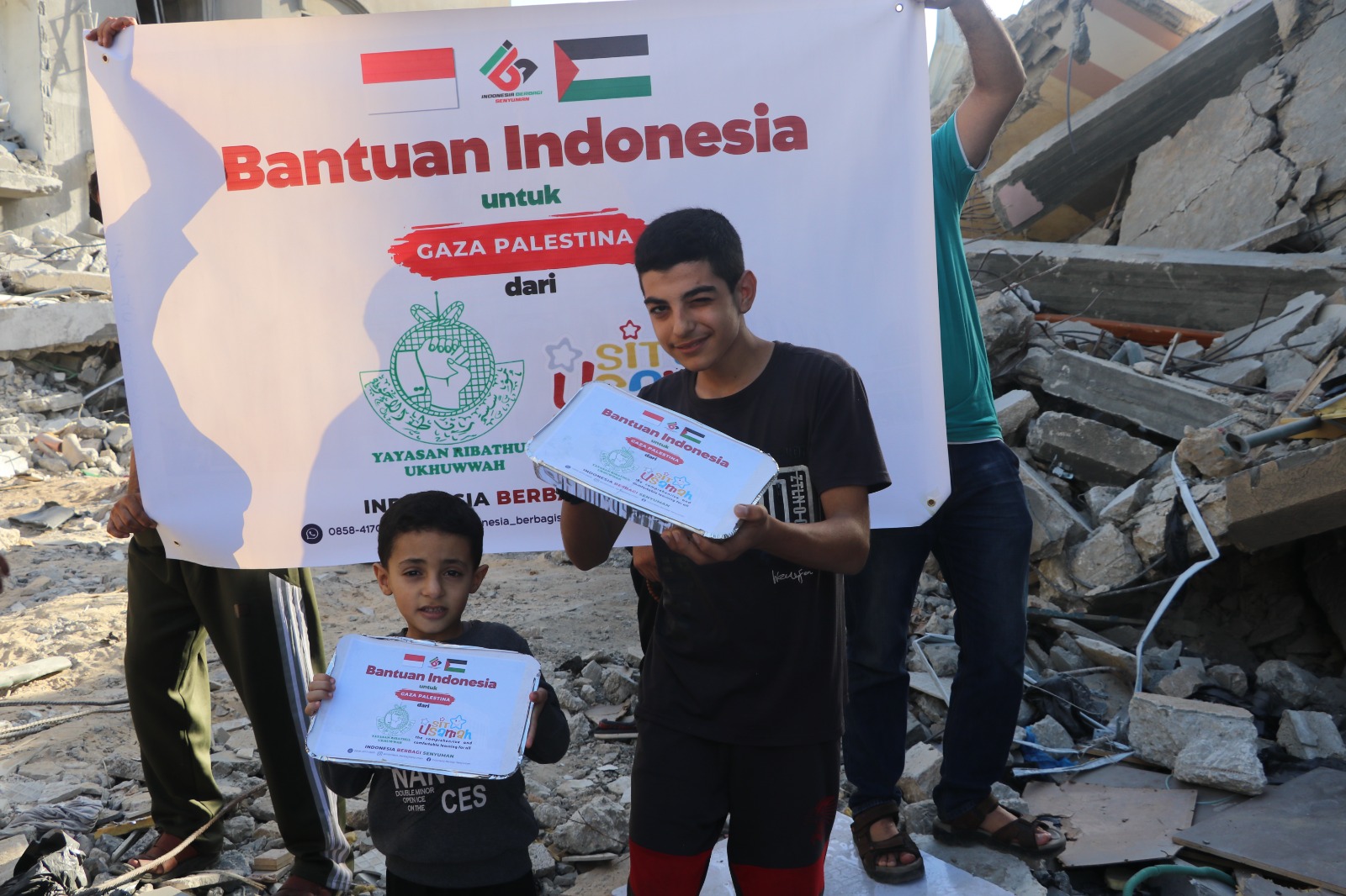 SIT Usamah Kota Tegal Serahkan Infak untuk Palestina Rp78 juta