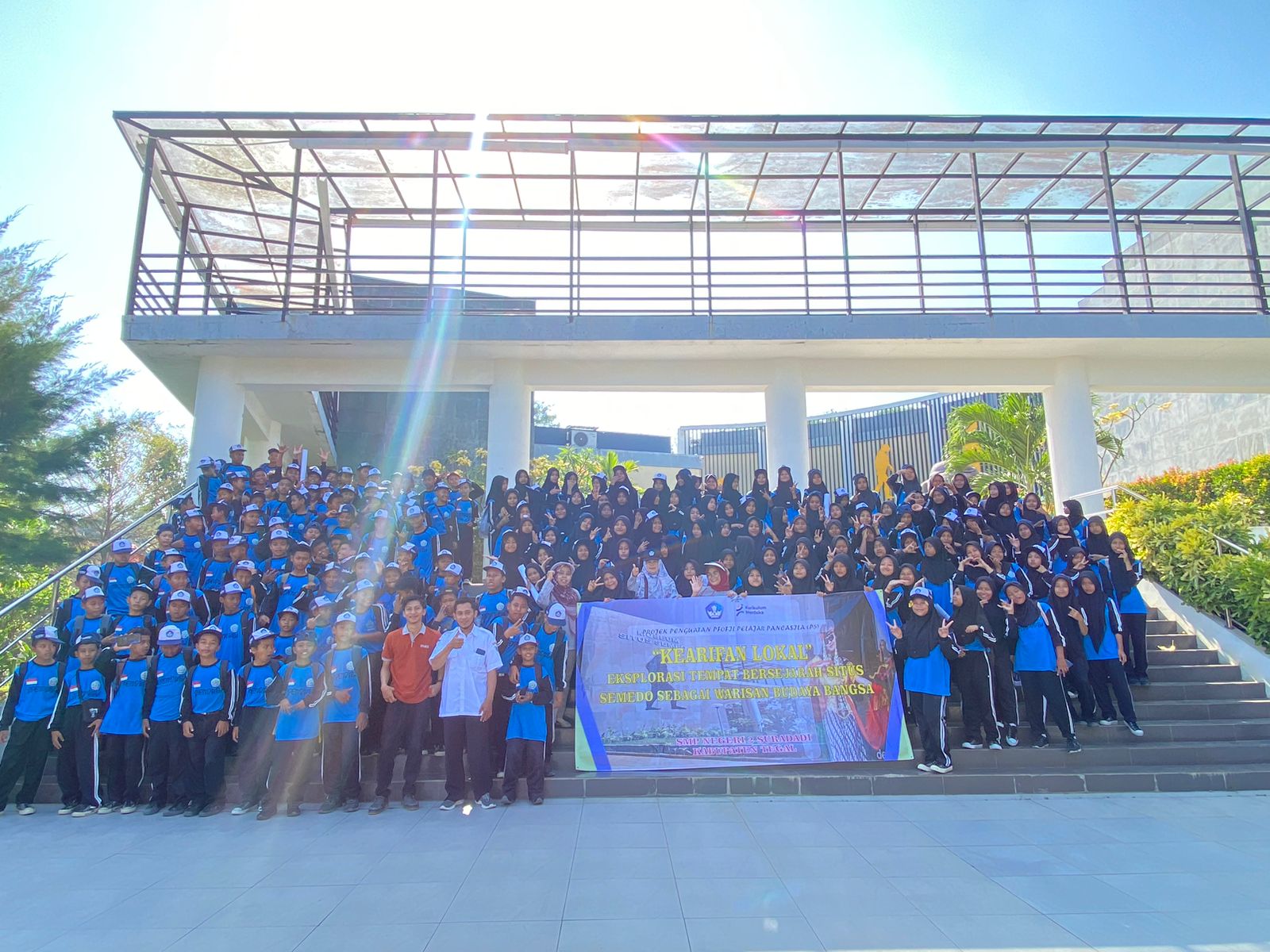 SMP Negeri 2 Suradadi Kabupaten Tegal Kunjungi Museum Semedo 