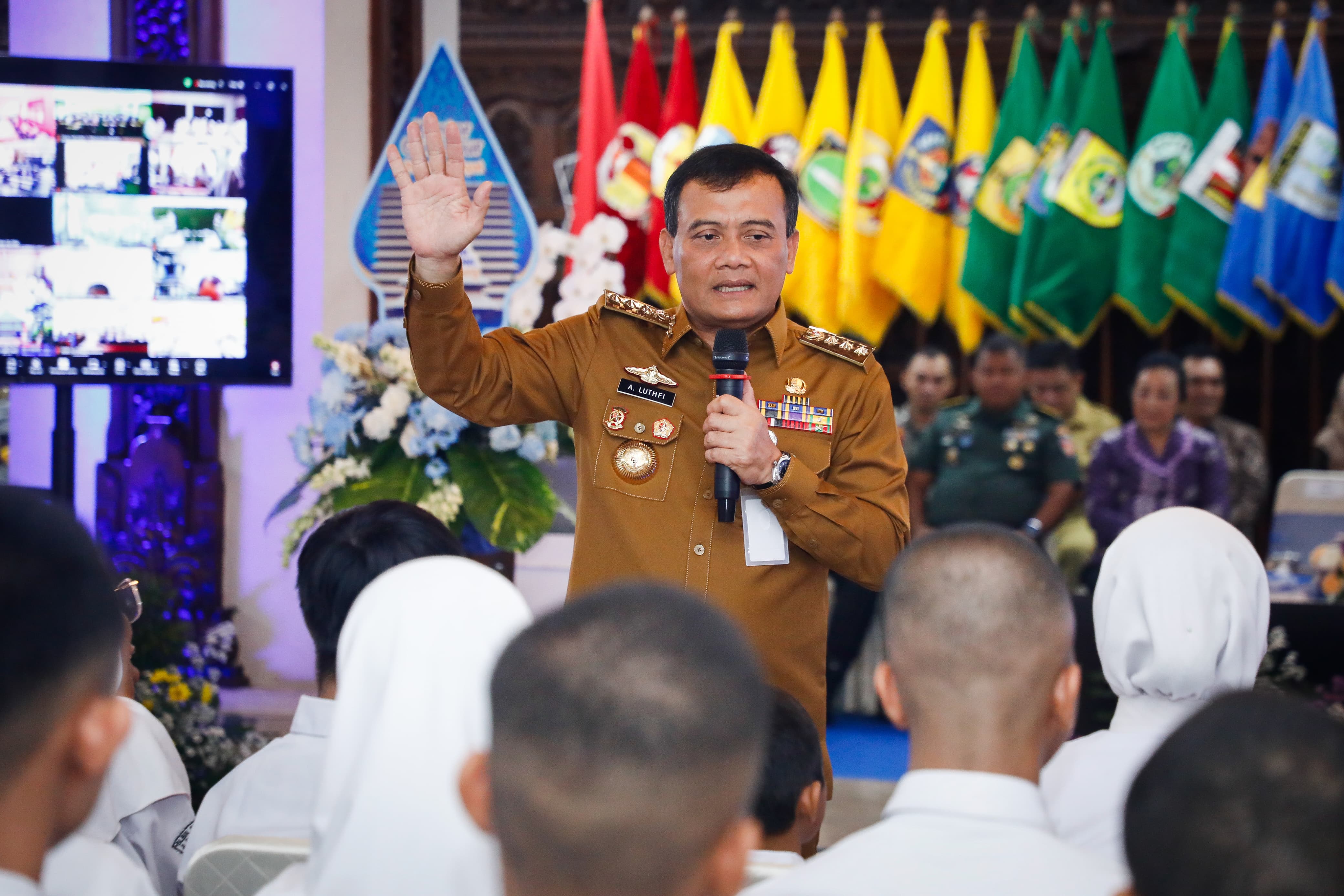 Tingkatkan Pendidikan Masyarakat,  Gubernur Jateng Ahmad Luthfi akan Kuliahkan 100 Mahasiswa ke Korsel 
