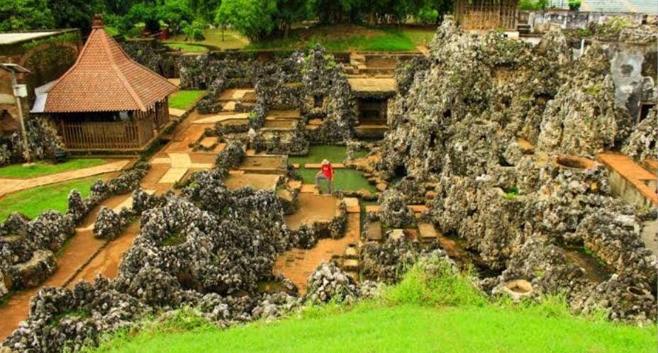 Bingung Milih Tempat Wisata di Cirebon? Berikut Rekomendasi Tempat Wisata di Cirebon
