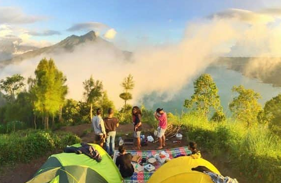 Ini 5 Tempat Camping Terbaik dan Populer di Tegal, Nomor 5 Bikin Males Pulang!