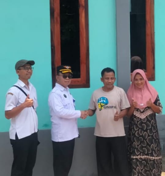 Dinas Perkim Lakukan Peninjauan  Monitoring Locus Program RTLH  ‎