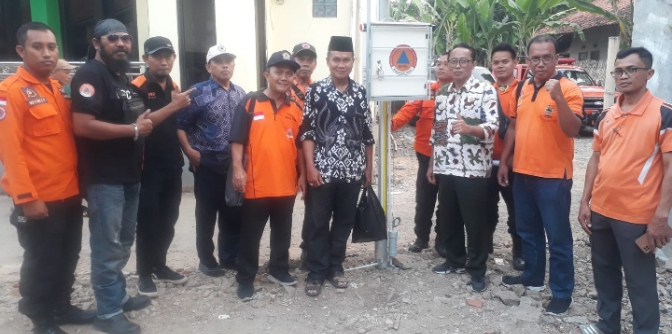 BPBD Kabupaten Tegal Pasang Alat  Peringatan Dini Bencana