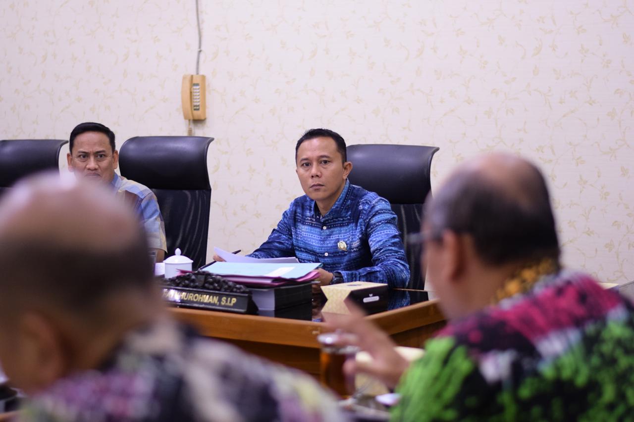 Kondisi Pusat Kesehatan Desa di Kabupaten Tegal Memprihatinkan, Usulkan Pembangunan Gedung Baru