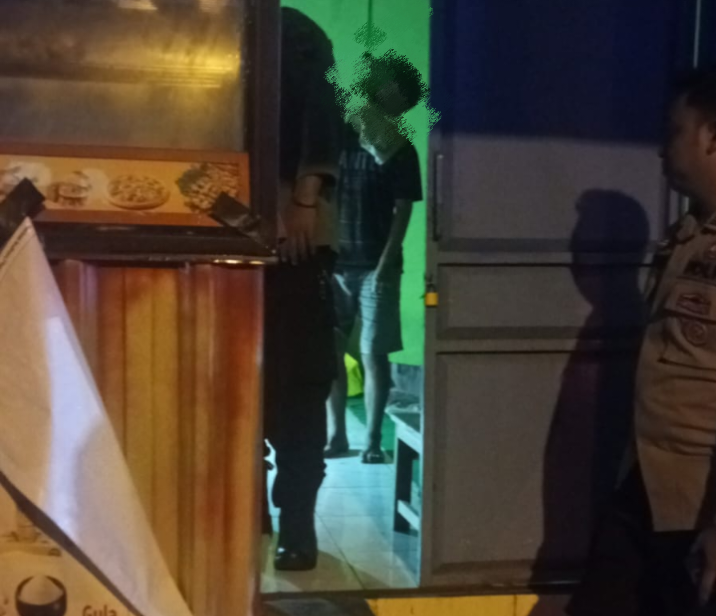 Pemuda Asal Boyolali Gantung Diri di Rumah Kios di Salatiga, Tinggalkan Secarik Kertas 