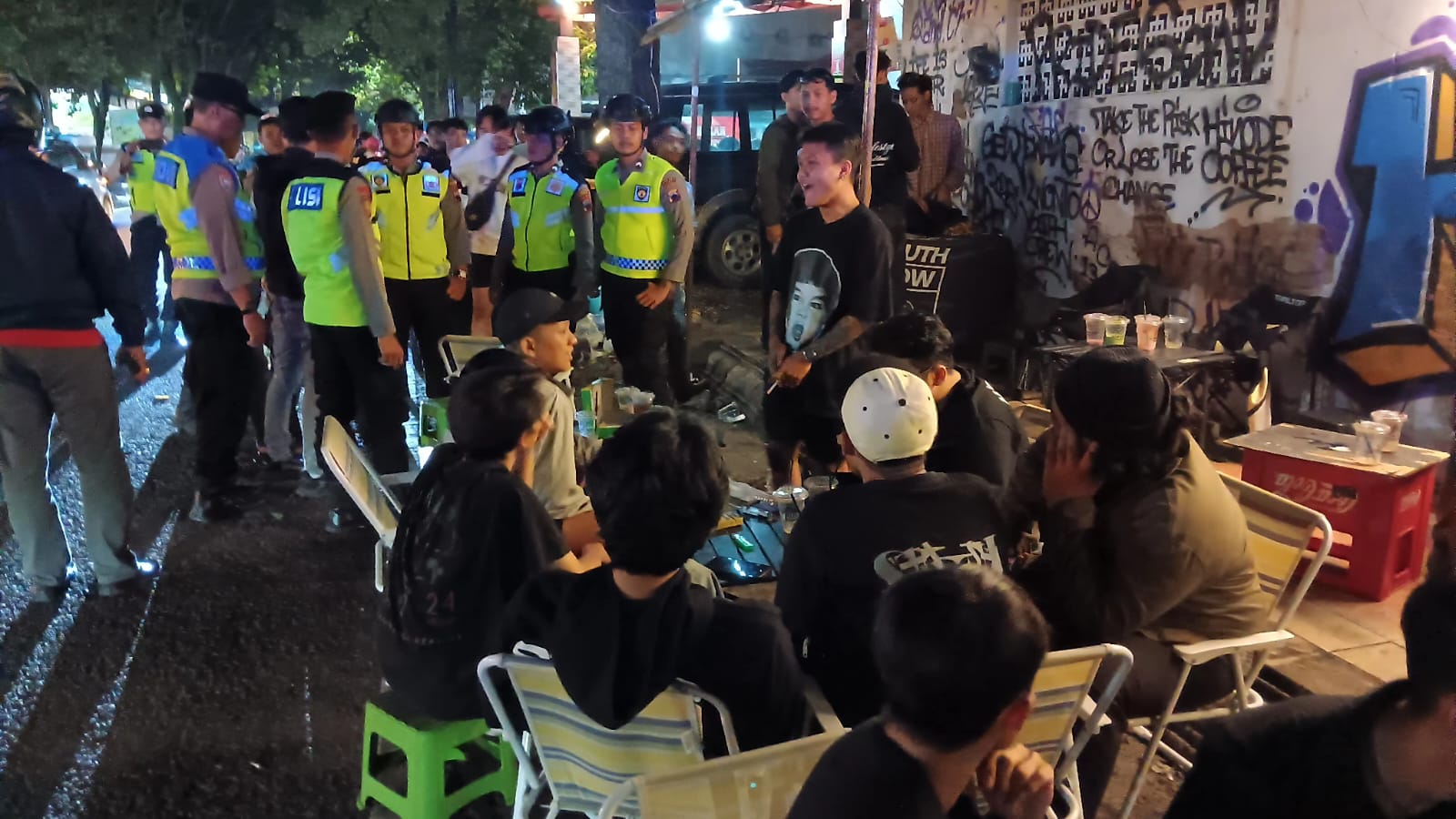 Kehadiran Coffee Street di Kudus Picu Keresahan Warga, Jadi Ajang Pesta Miras Jalanan Dibalut Musik Keras