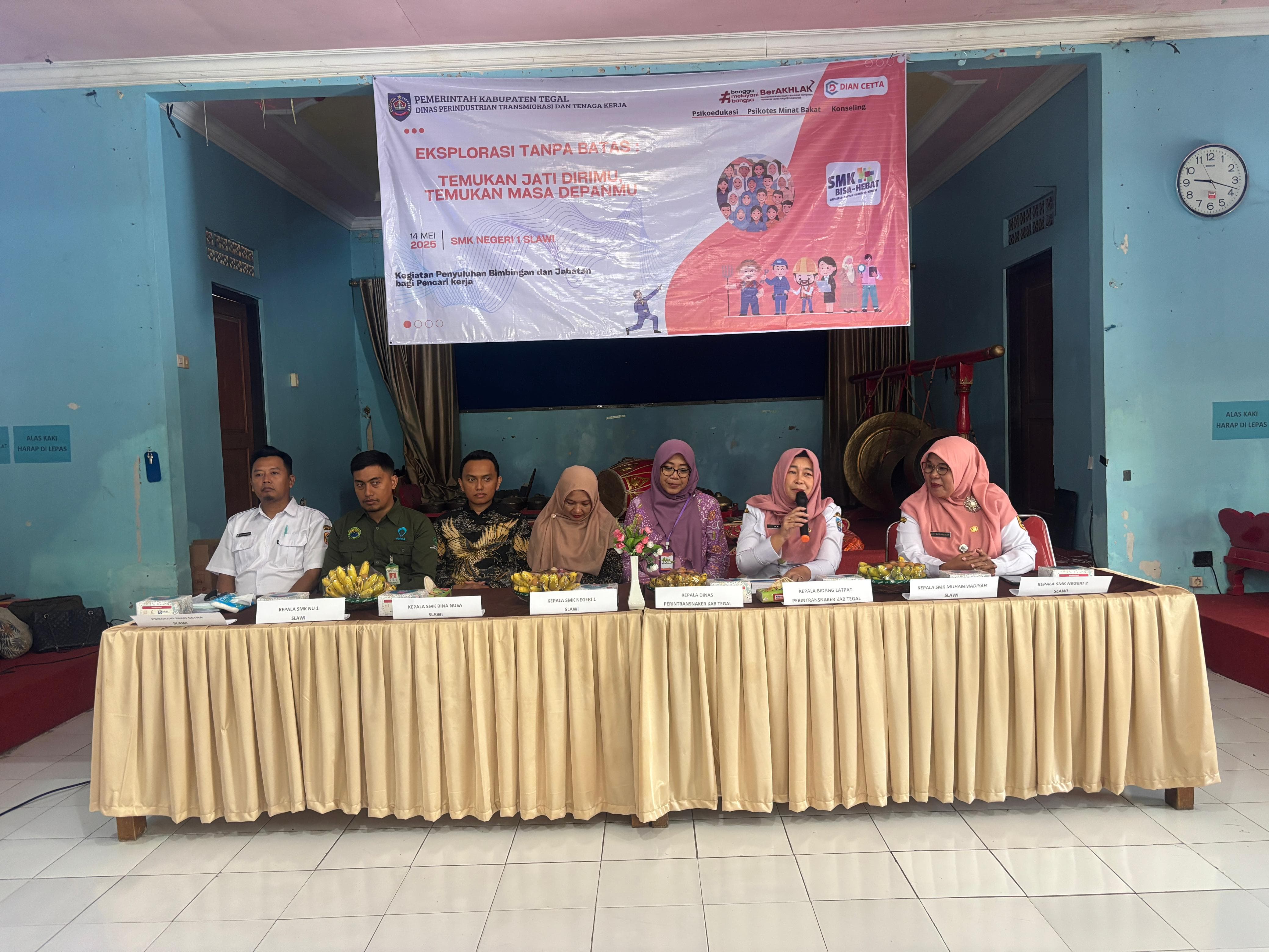 Dinas Perintransnaker Kabupaten Tegal Adakan Penyuluhan Bimbingan Jabatan Bagi Siswa SMK
