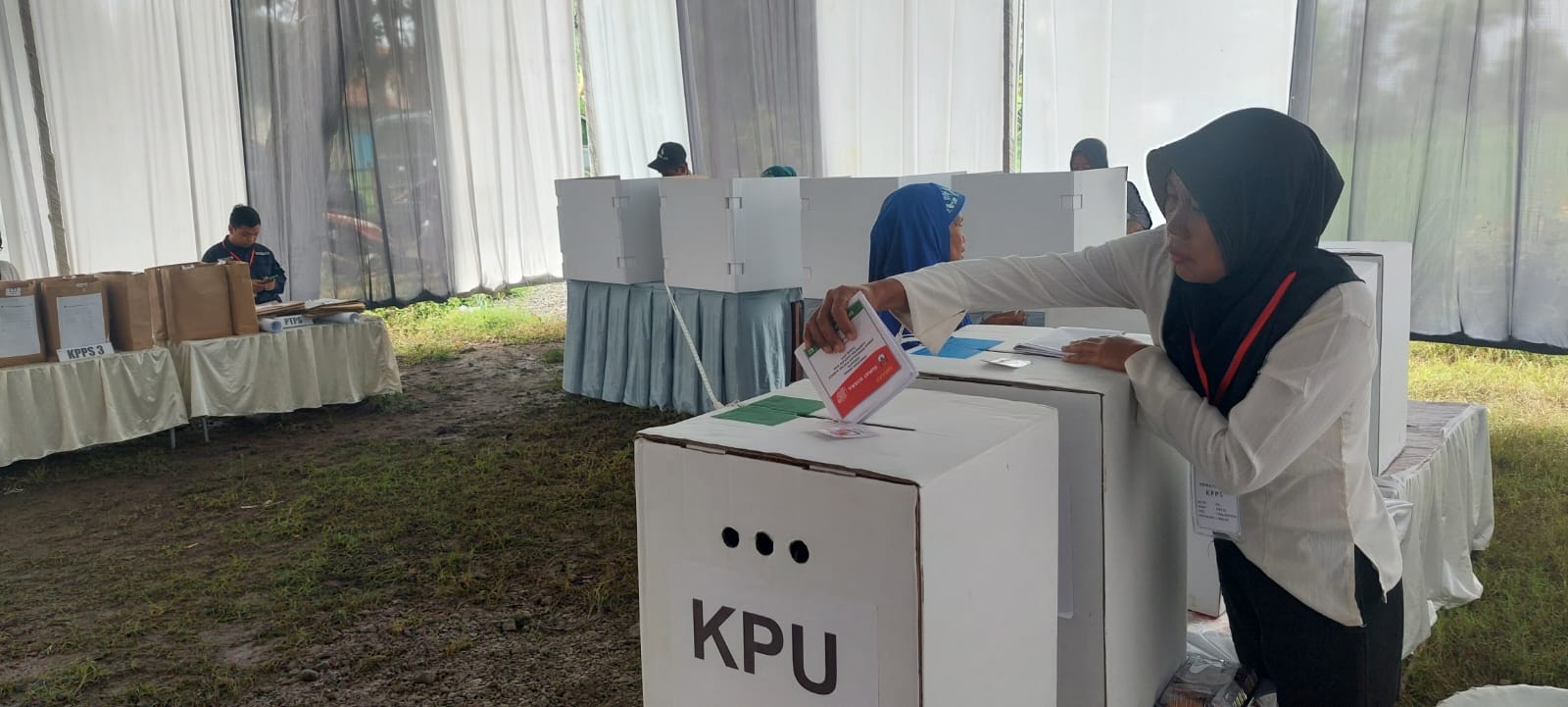 Dongkrak Partisipasi Pemilih, KPU Kabupaten Tegal Simulasi Pencoblosan Pemilu