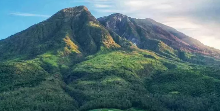 5 Gunung Unik dan  Mistis di Jawa Tengah, Cocok untuk yang Suka Bersemedi