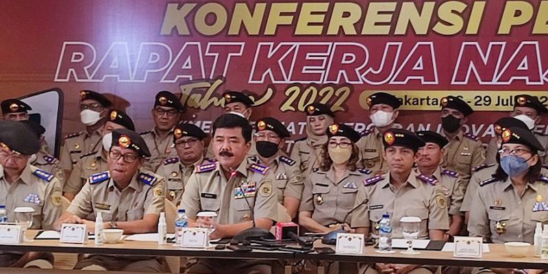 Seragam Baru Kementerian ATR/BPN Disoal, Kenapa?