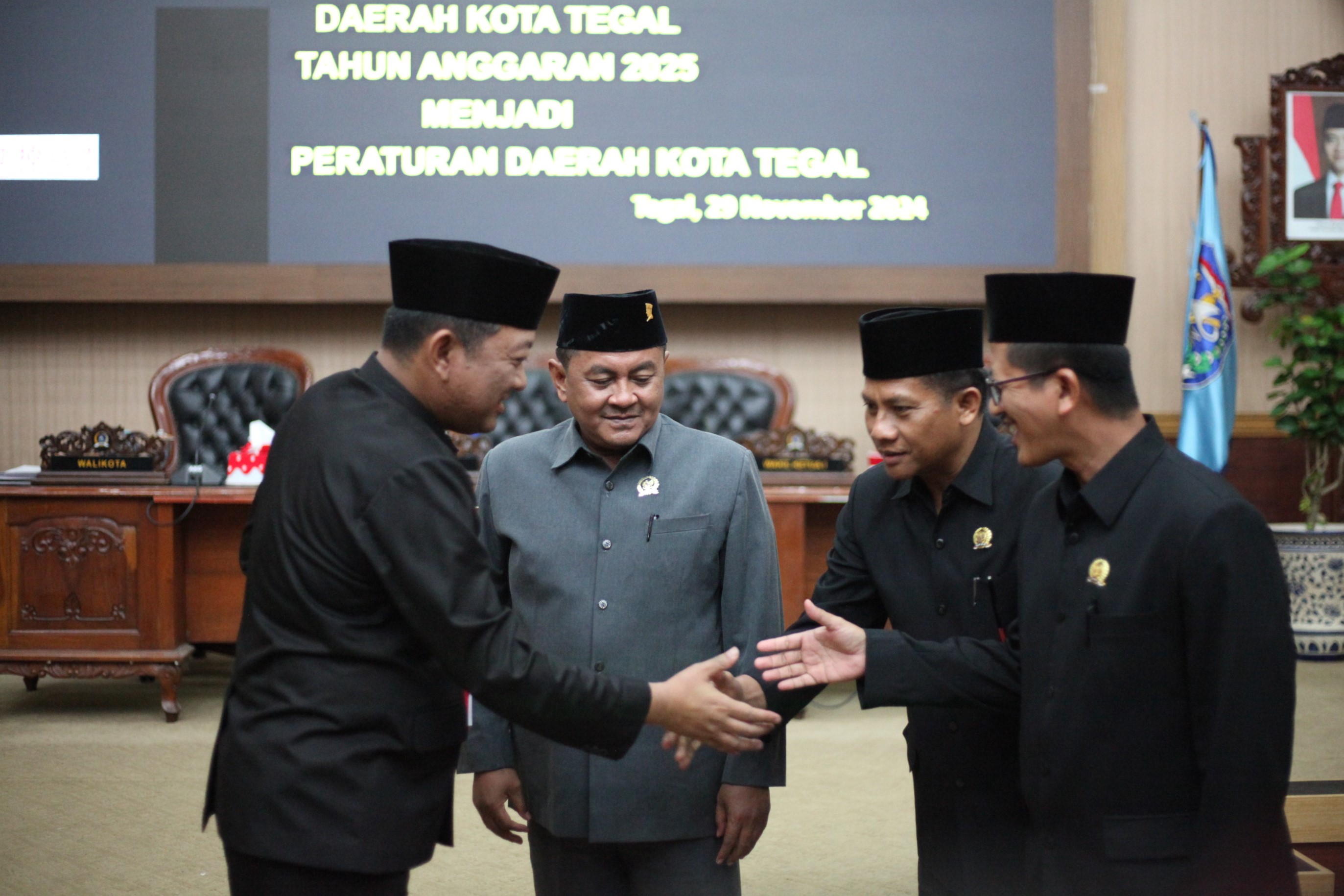 Fraksi di DPRD Kota Tegal Kritisi Program Smart Class Room