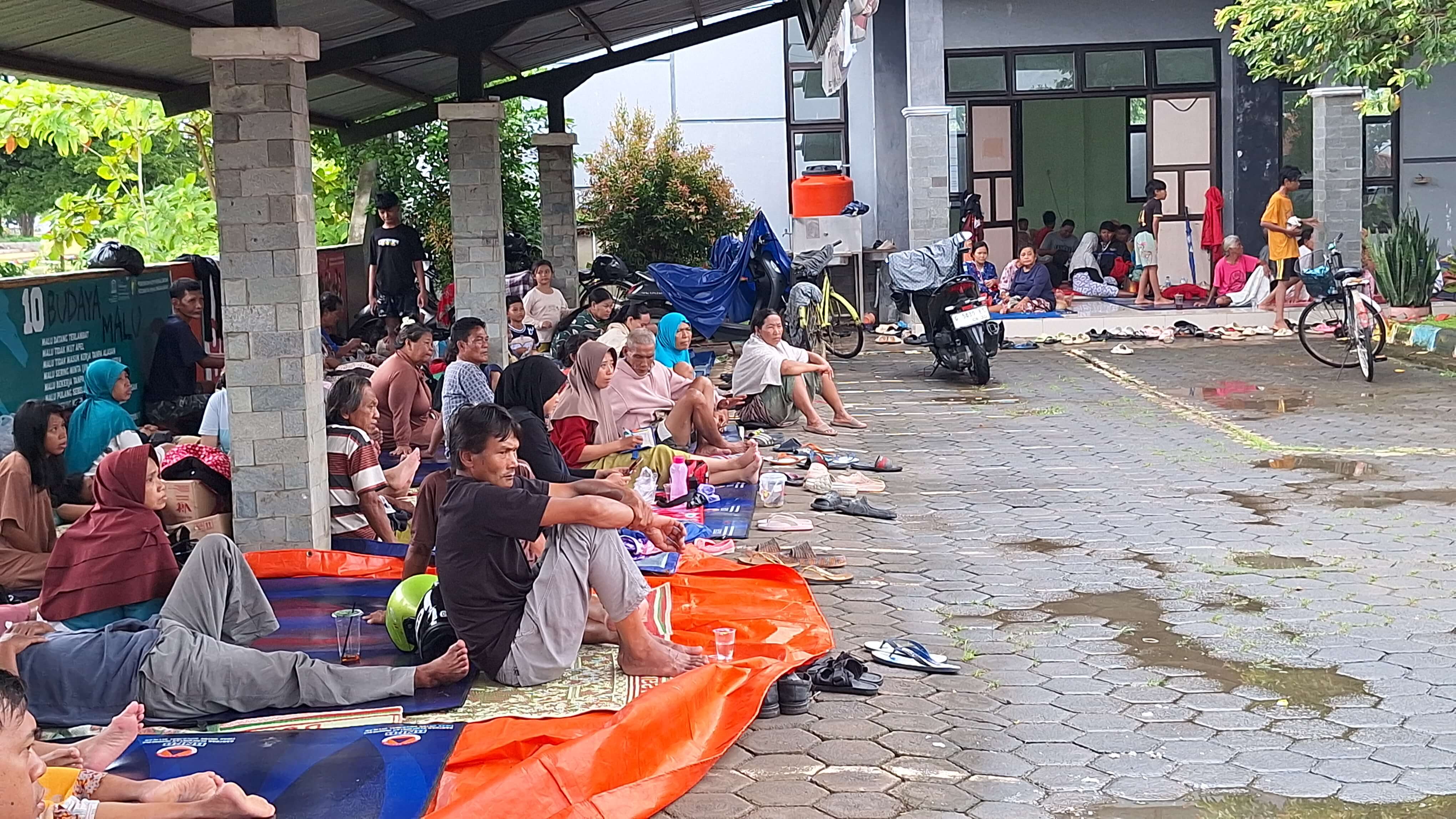 Banjir Rendam Permukiman di Pekalongan, 900 Warga Mengungsi