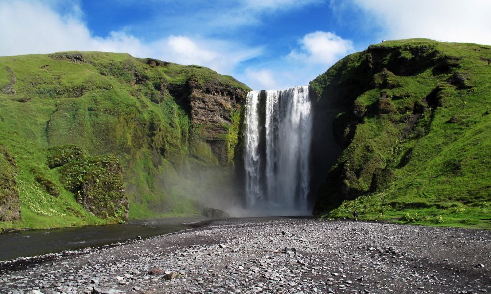 5 Air Terjun di Jawa Tengah yang Mempesona dan Unik