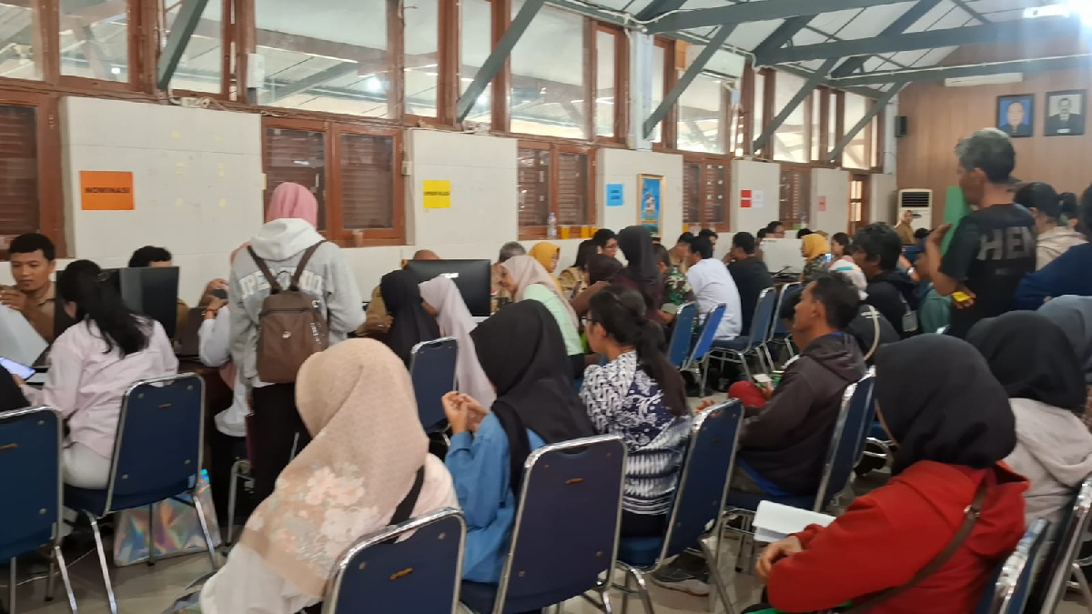 Kuota SMP Negeri Semarang Hanya 15.365 Kursi, Ribuan Lulusan SD Dipastikan Beralih ke Sekolah Swasta