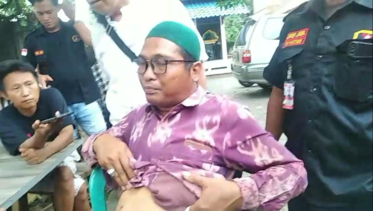 Diserempet Mobil hingga Terjatuh, Guru Madrasah Ditembak Air Soft Gun